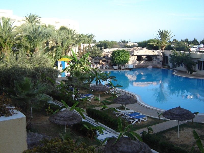 Azur Plaza 4*